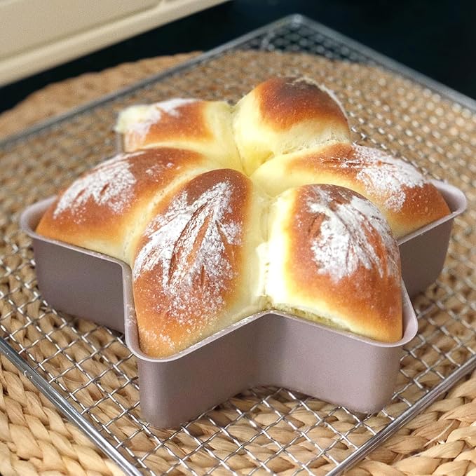 Mini Star-Shaped Cake Pan, Non-stick Star-shaped Baking Pan Durable Cake Mold for Baking Cakes Brownies Baking Mold Oven and Mircowave Safe