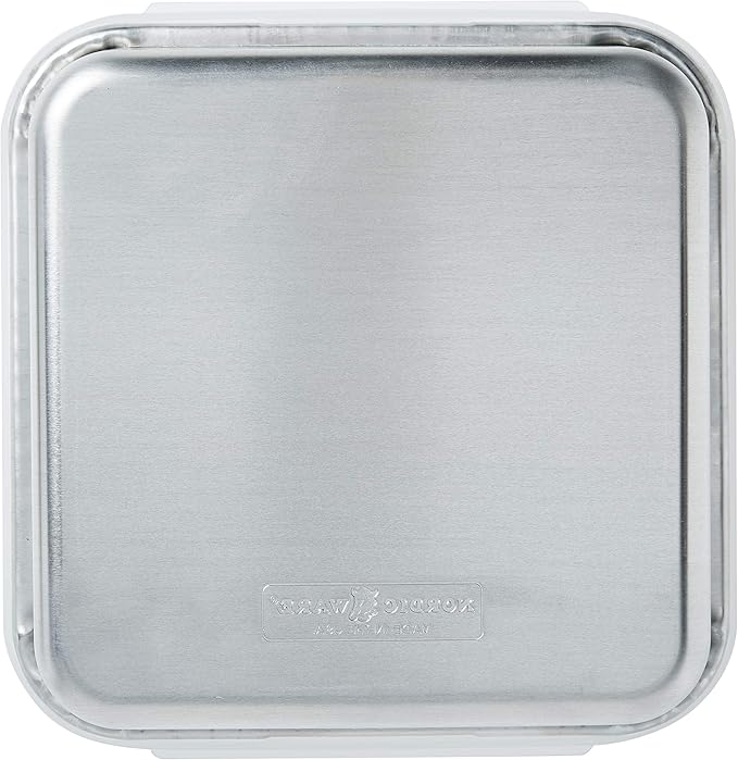 9 x 9 Inch Aluminum Square Cake Pan with Lid | High-Sided Baking Pan with BPA-Free Plastic Cover | Ideal for Cakes, Brownies, Bakes, and Transporting Treats